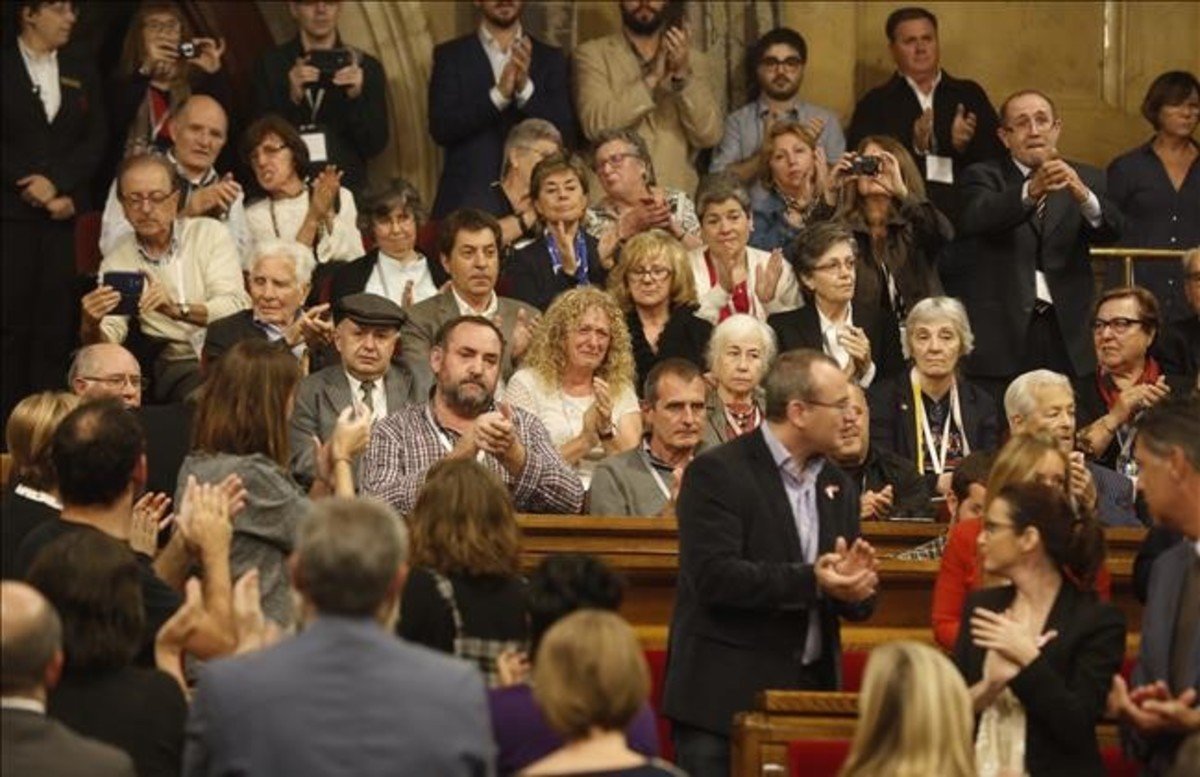 El Parlament da el primer paso para que se anulen los juicios del franquismo en Catalunya