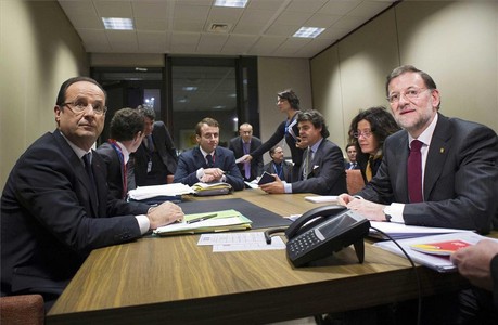 Hollande y Rajoy en el encuentro bilateral previo a la cumbre europea.