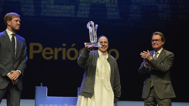 Lucía Caram ganadora del premio Català de l'Any 2014.