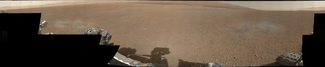 Primera foto panorámica a color de Marte enviada por el robot explorador 