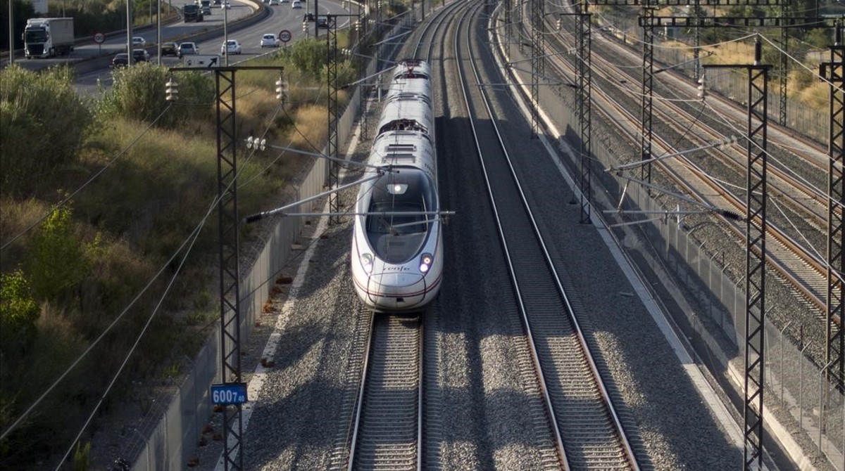 Una nueva vía del AVE reducirá a dos horas el trayecto entre València y Barcelona
