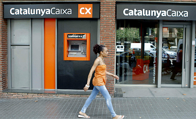 El BBVA eleva a 2.000 el número de despidos en CatalunyaCaixa