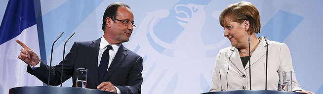 Hollande y Merkel, durante la rueda de prensa conjunta que ofrecieron el martes en Berln. REUTERS