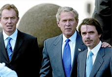 Blair, Bush y Aznar se citan para la guerra en las Azores, el 16 de marzo del 2003.