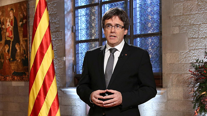 Mensaje de Fin de Año del 'president'. Puigdemont  afirma que aplicará "sin dilación" el resultado de la consulta.