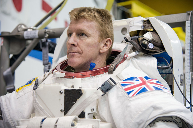Un astronauta correrá la maratón de Londres en el espacio