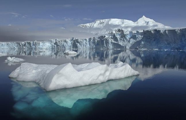 Efectes del canvi climàtic a la Glacera Sheldon a l'Antàrtida.