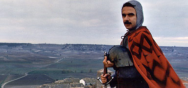 Aznar, disfrazado de Cid Campeador para un reportaje de 'El País' en 1987.