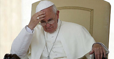 El Papa insta a la Iglesia a "no hablar tanto del aborto y el matrimonio homosexual"