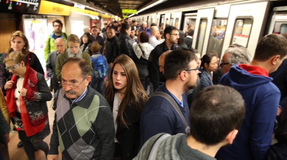 El metro de BCN hará huelga el 30 y 31 de mayo y el 1 y 2 de junio