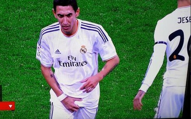 Un gesto de Di María enciende el Bernabéu