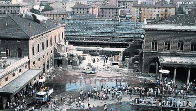 Resultado de imagen de Atentado de Bolonia 1980
