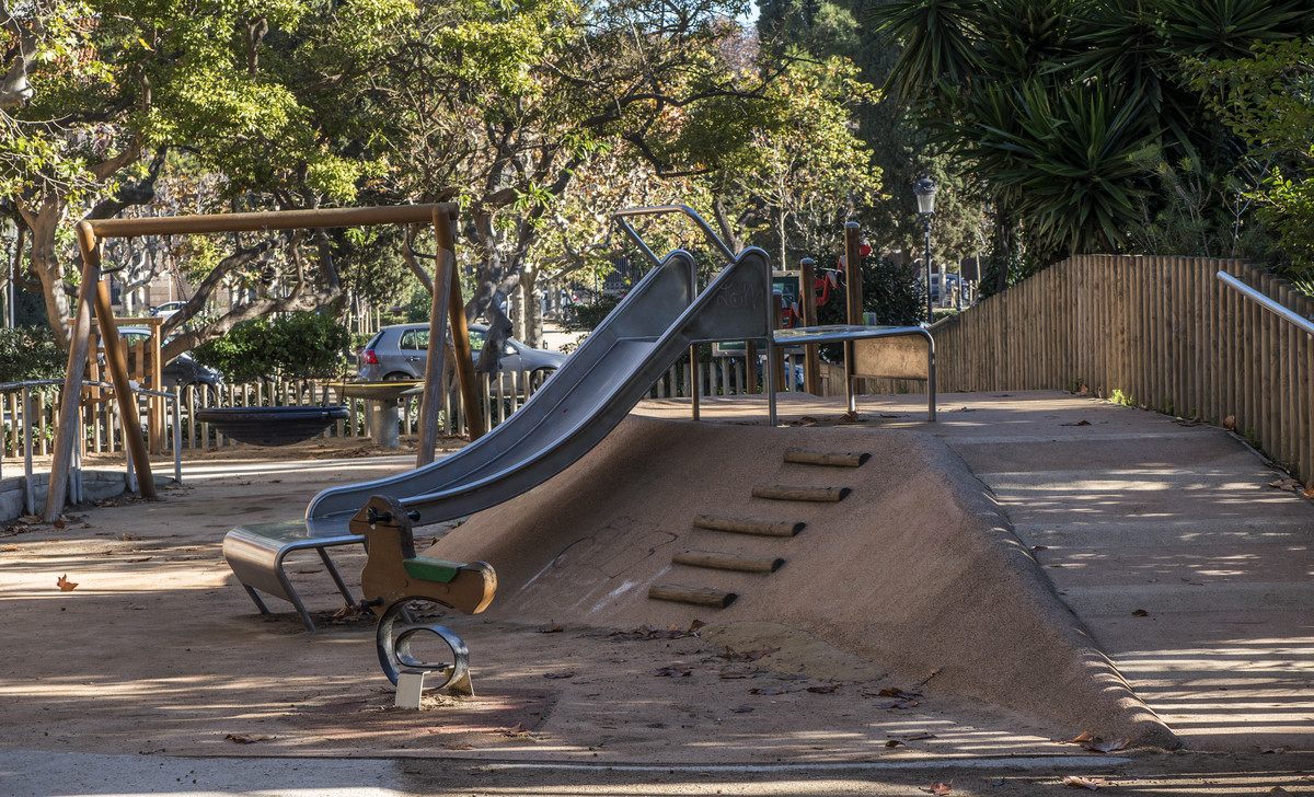 Barcelona suspende en parques para niños con discapacidad