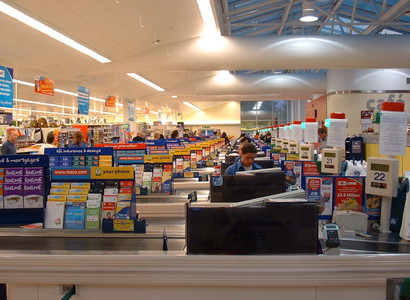 Un supermercado de la cadena Tesco en el Reino Unido.