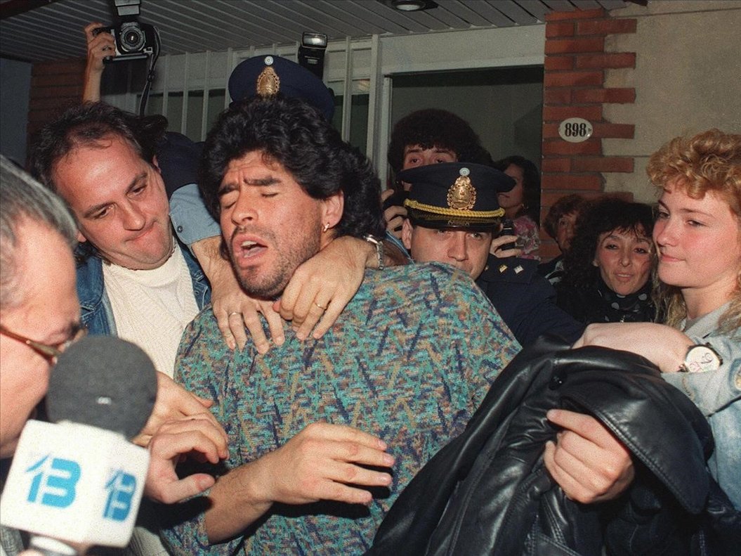 Maradona, el crack que se dio de bruces contra el cielo