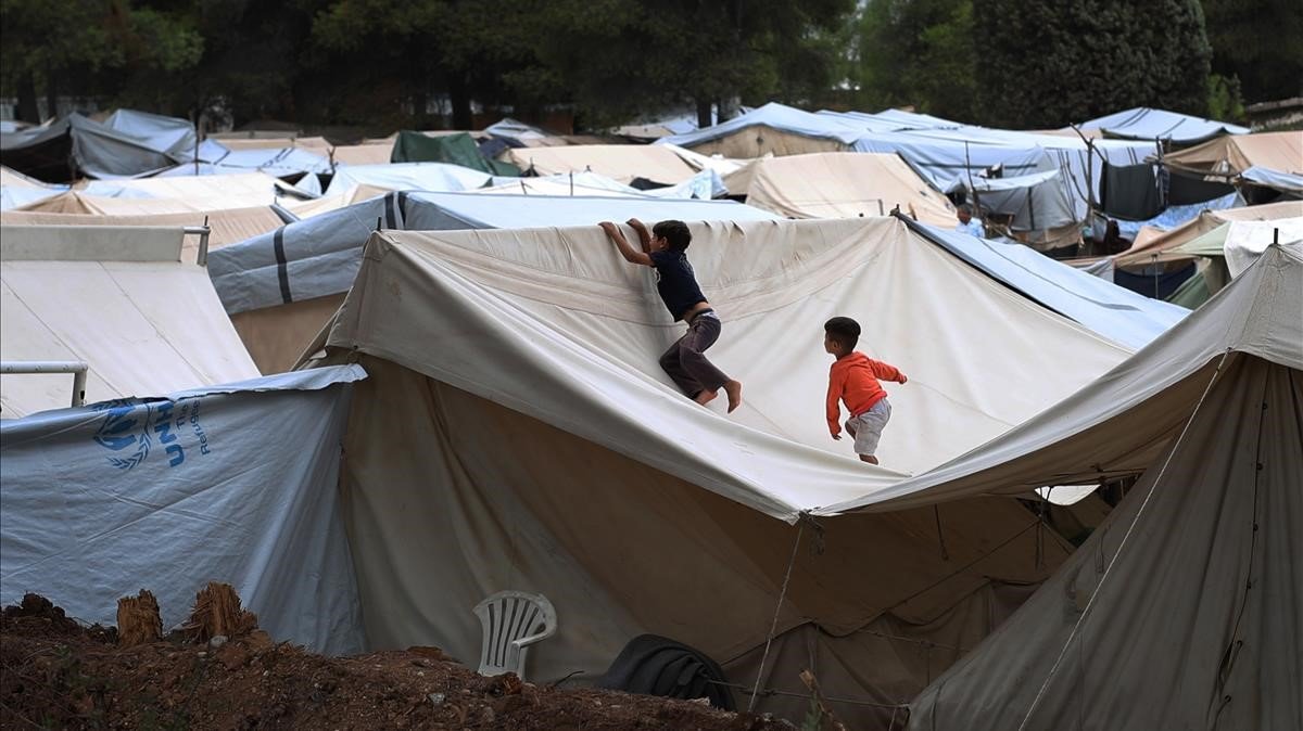 El coronavirus llega a los campos de refugiados de Grecia