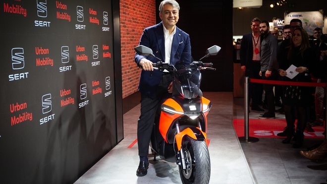 1574169018652 - Seat presenta el e-Scooter Concept, su primera moto eléctrica