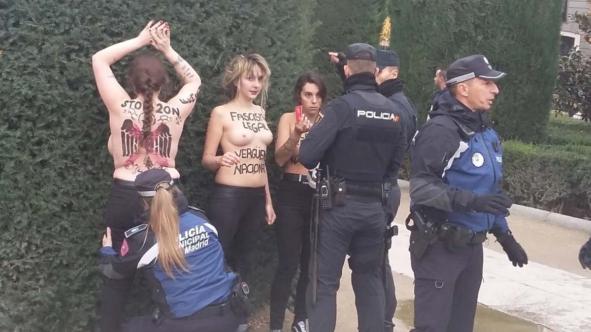Resultado de imagen de fotos protesta femen en madrid