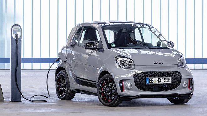 1595850321534 - La nueva Smart, controlada por Daimler y Geely, llegará en 2022