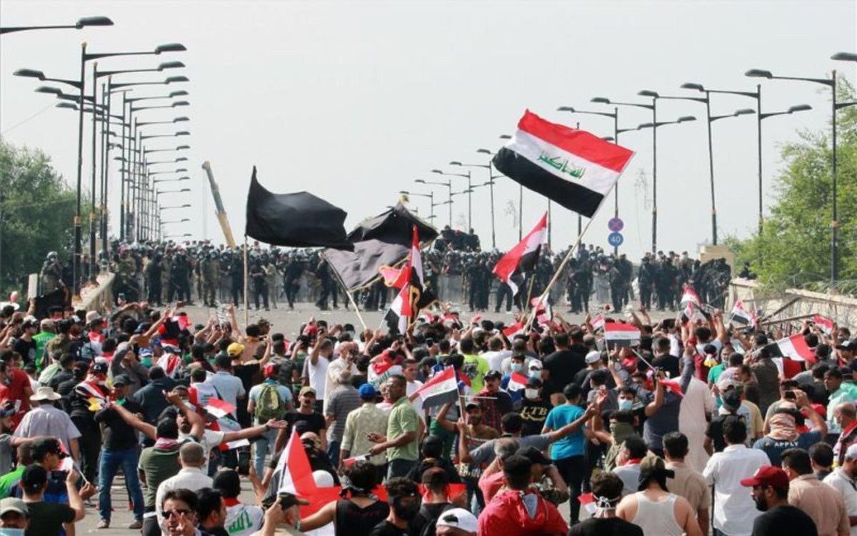 https://estaticos.elperiodico.com/resources/jpg/4/9/irak-protestas-sociales-1572042452294.jpg