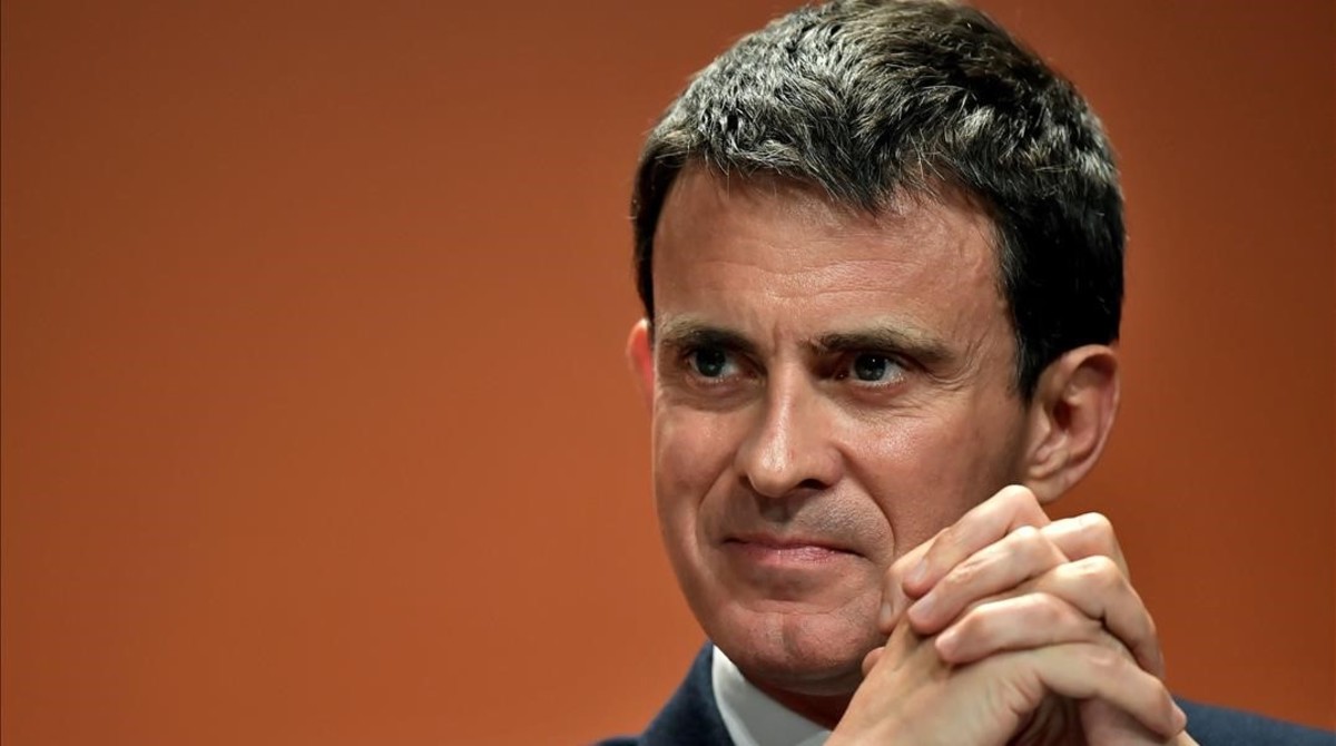 Valls, en un foro contra la abstención, en París, el 5 de mayo.