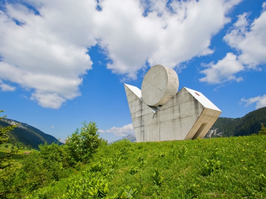 El monumento a la resistencia, entre los que estaban los repúblicanos españoles, en la cima del Plateau des Glières, en los Alpes.