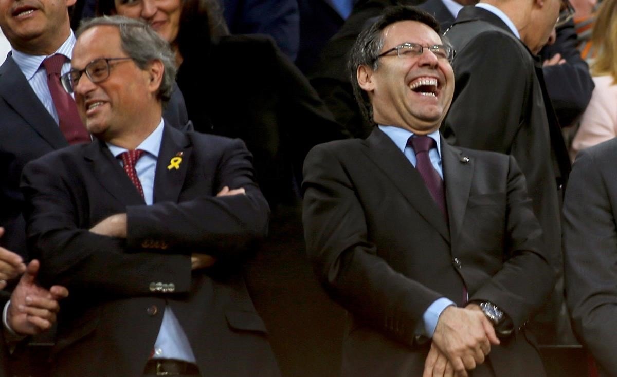 Cules - Página 11 Quim-torra-josep-maria-bartomeu-palco-del-camp-nou-ano-pasado-1597767998876