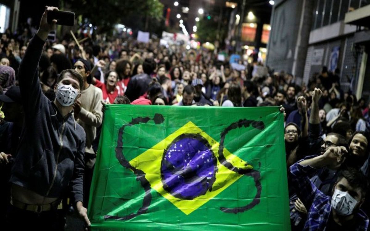 Protestas en Brasil en contra de Bolsonaro en crisis del COVID-19