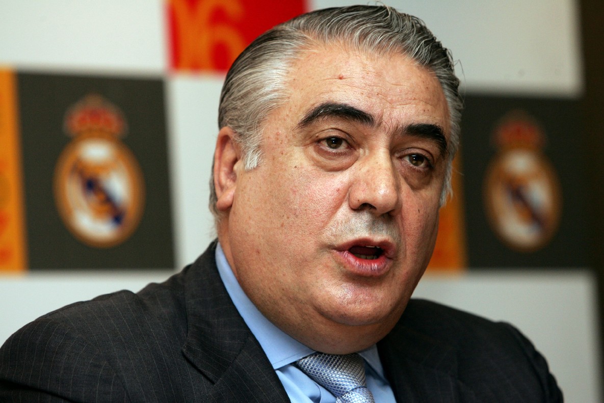 El expresidente del Real Madrid Lorenzo Sanz (76 años).