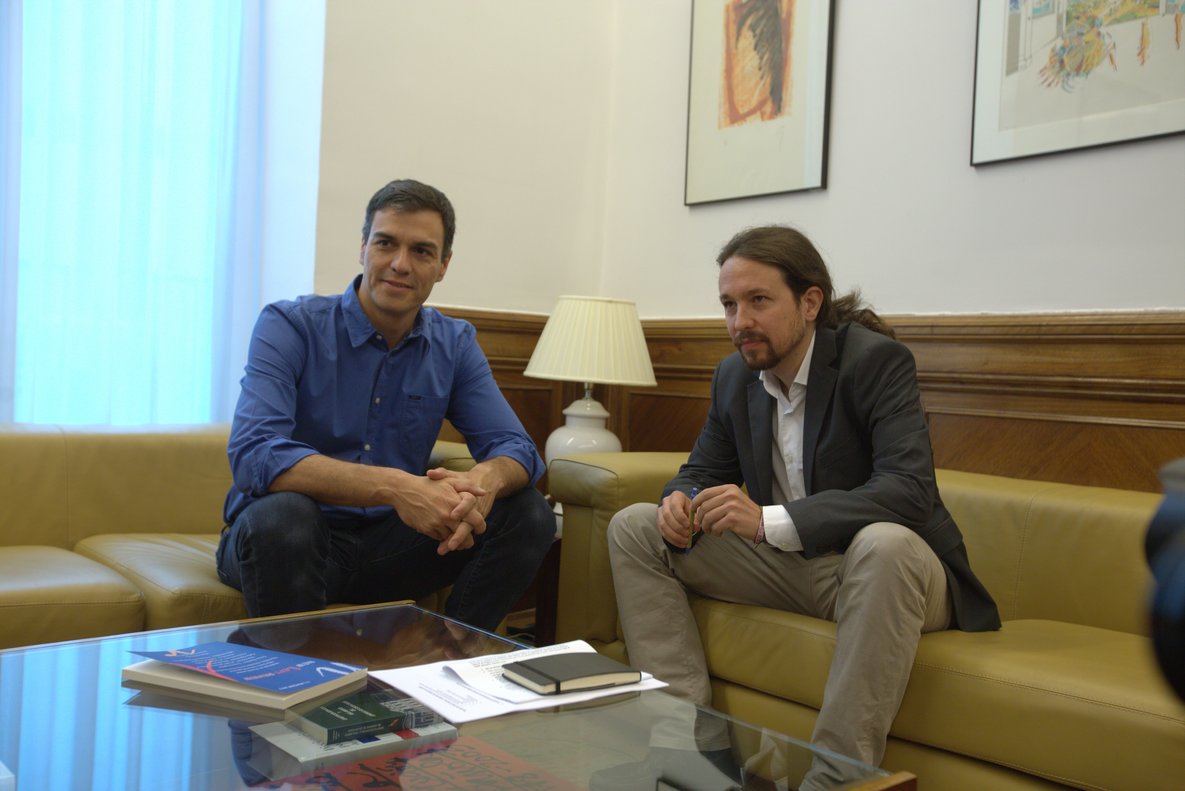 Sánchez e Iglesias, durante una reunión en el Congreso, en una imagen de archivo.