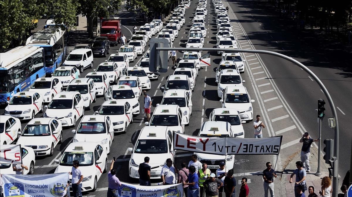 Madrid Concentra Casi 5 000 Licencias De Vtc Frente A 15 517 Taxis
